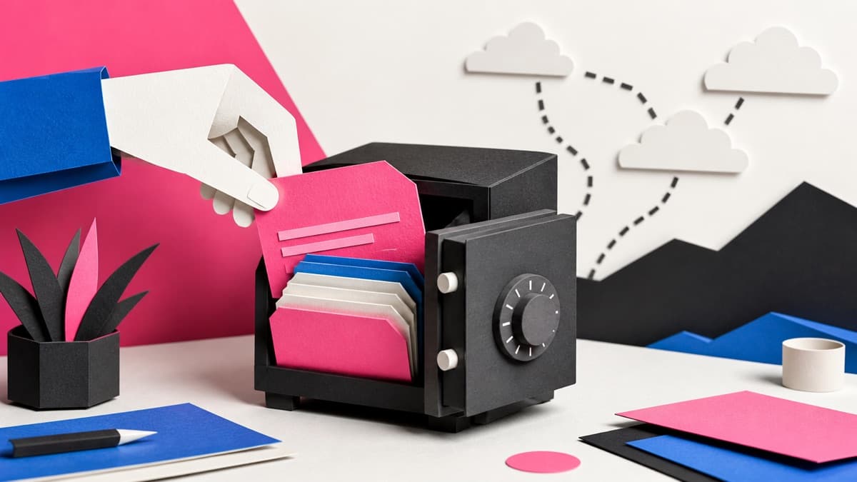 Private local Paste alternative placing clipboard cards in a desktop vault away from clouds